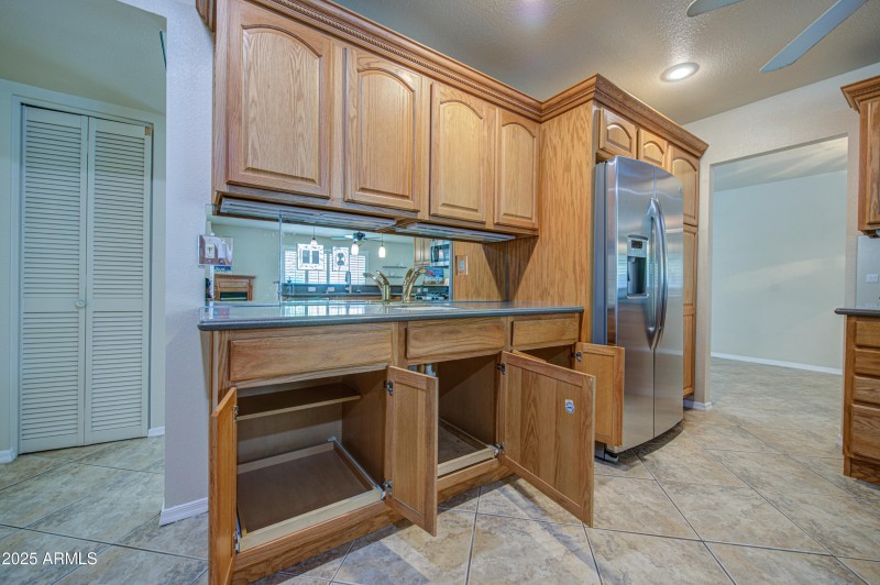 Kitchen 8