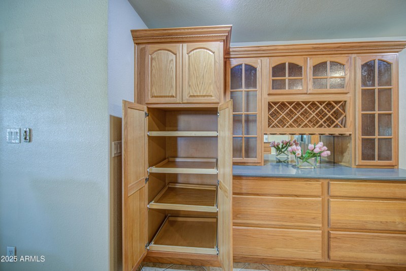 Kitchen 10
