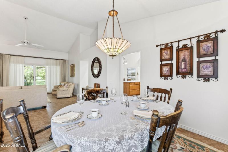 18_14122_W_Cavalcade18_mls