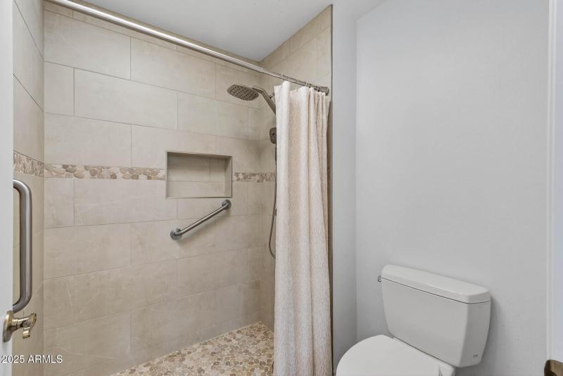 34_14122_W_Cavalcade34_mls