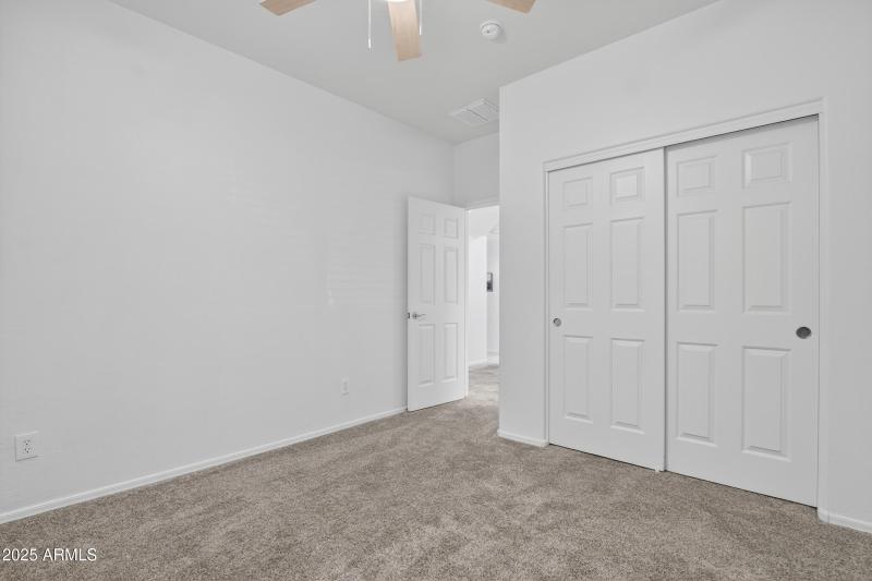 47_053_111_a4m_opnshw