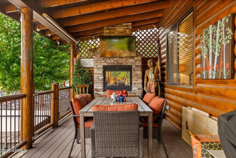 DINING AREA ON BACK DECK