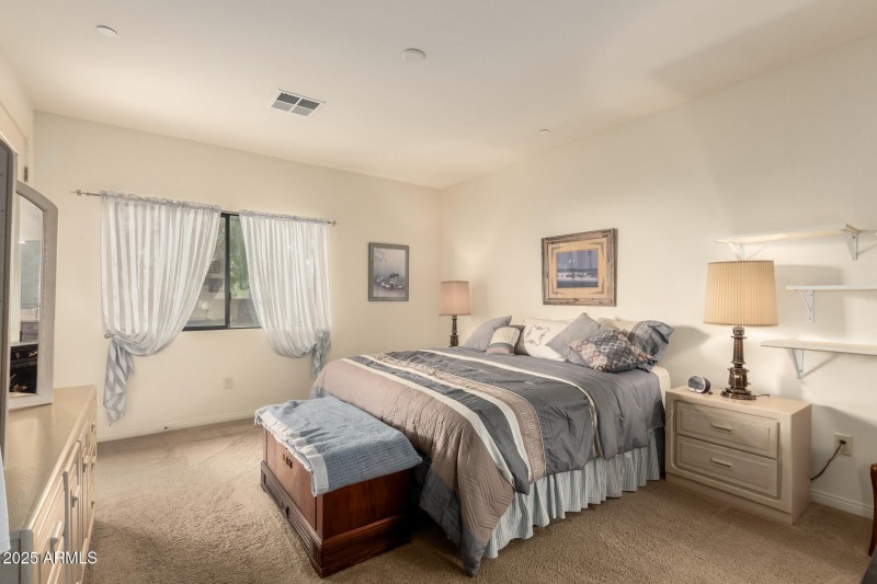 25 Westwind