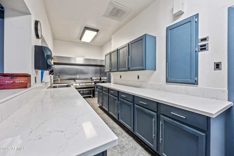 19-2929EMS-ocupix-Comm