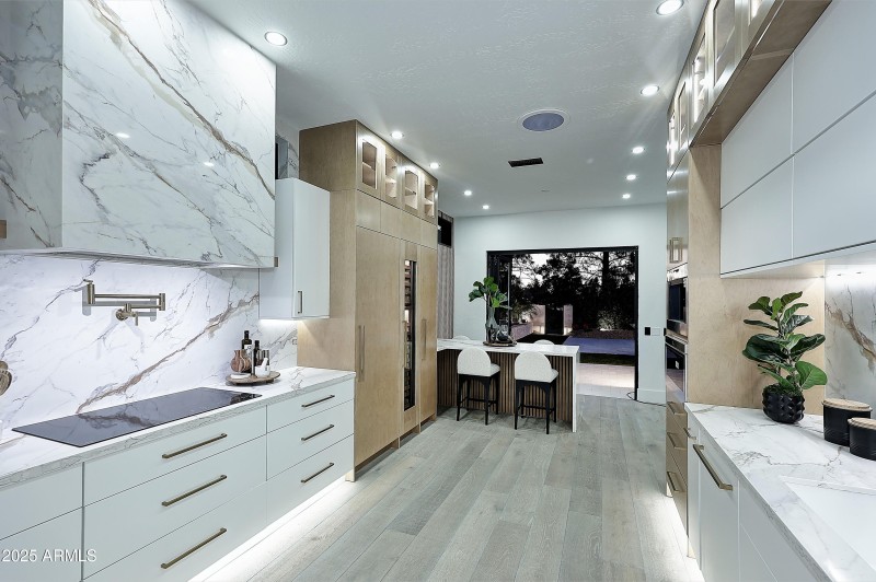 Night-Kitchen-Stove