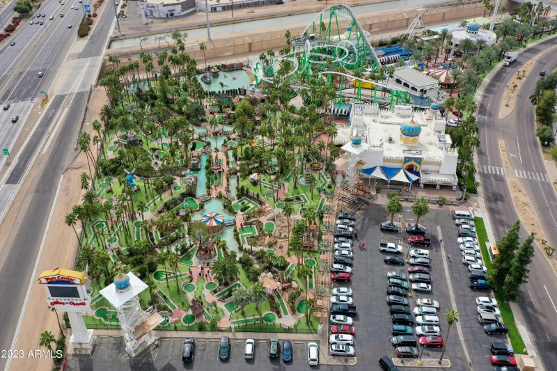 CPHX_I17_Dunlap_Castles_Coasters3