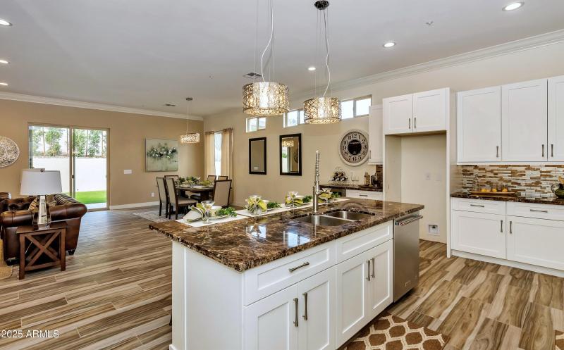 017_Kitchen III