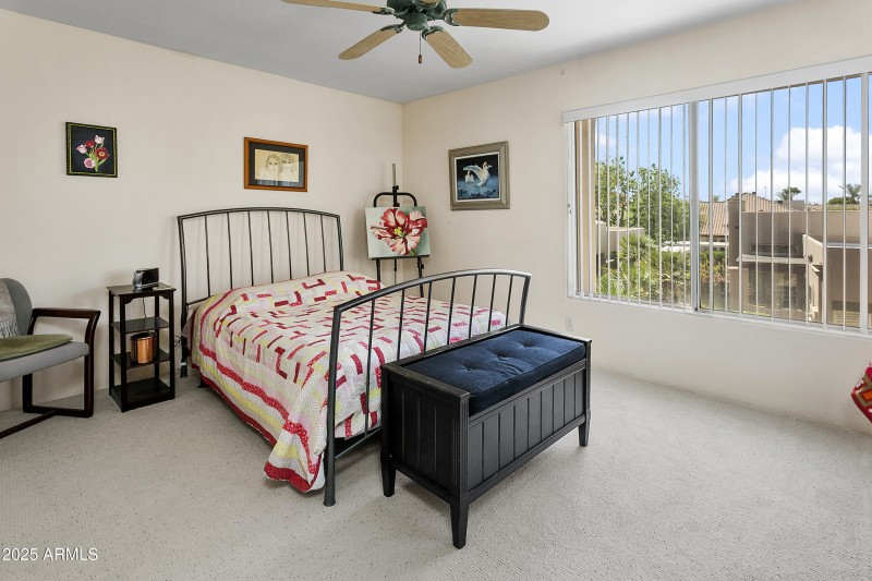 11260N92nd2136-016