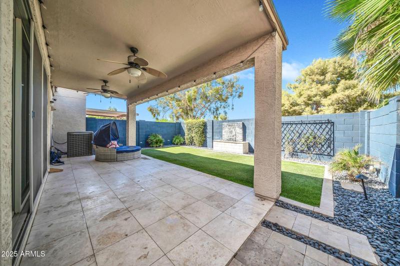 7036 W Lincoln St-36