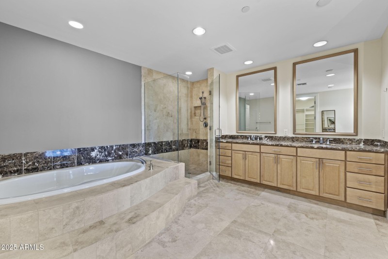 SPACIOUS MASTER BATHROOM