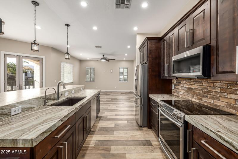 Guest Home Kitchen