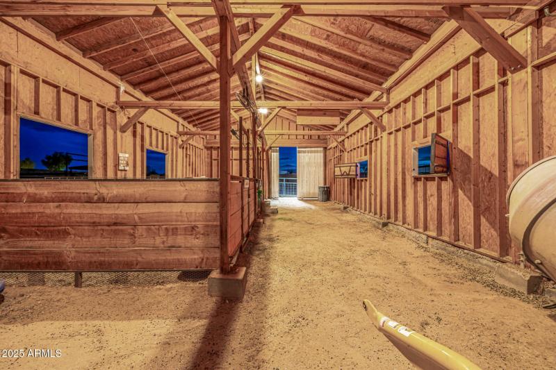 Barn
