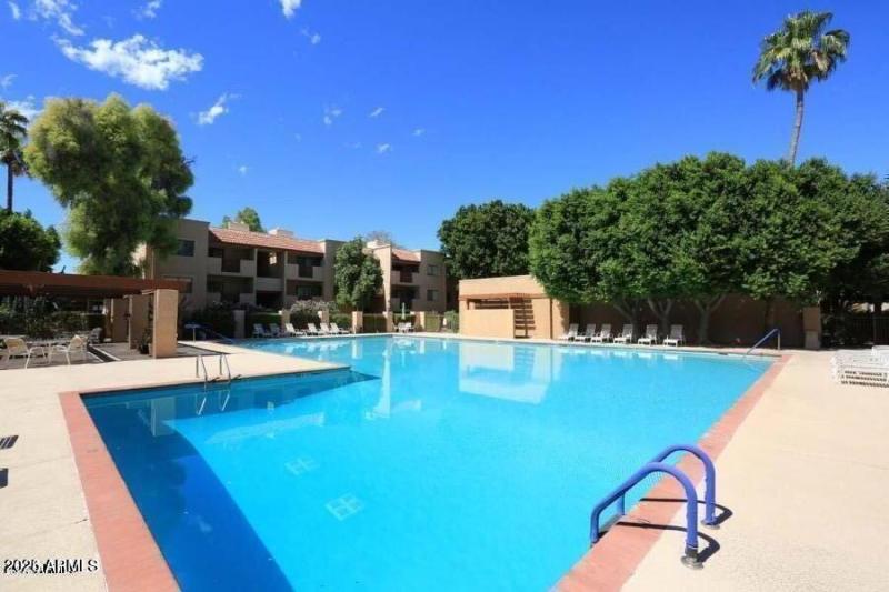 Gigantic POOL