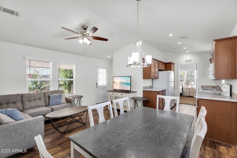 14-web-or-mls-Baseline-11