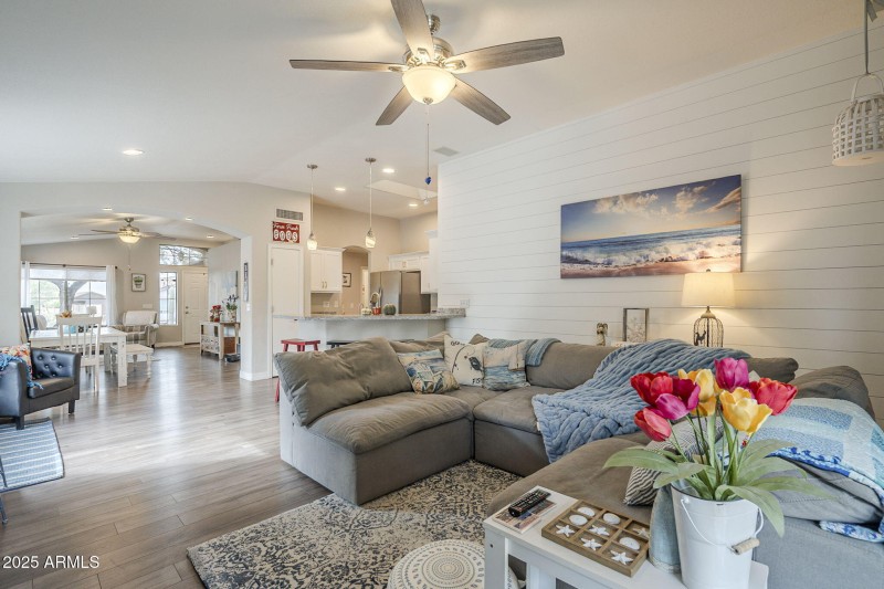 25-web-or-mls-Rising Sun-12