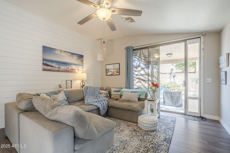 28-web-or-mls-Rising Sun-15