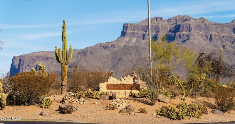 37-web-or-mls-Rising-Sun-37