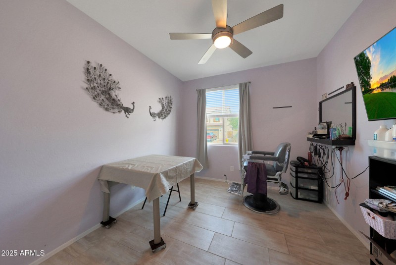 Downstairs Bedroom - pic A