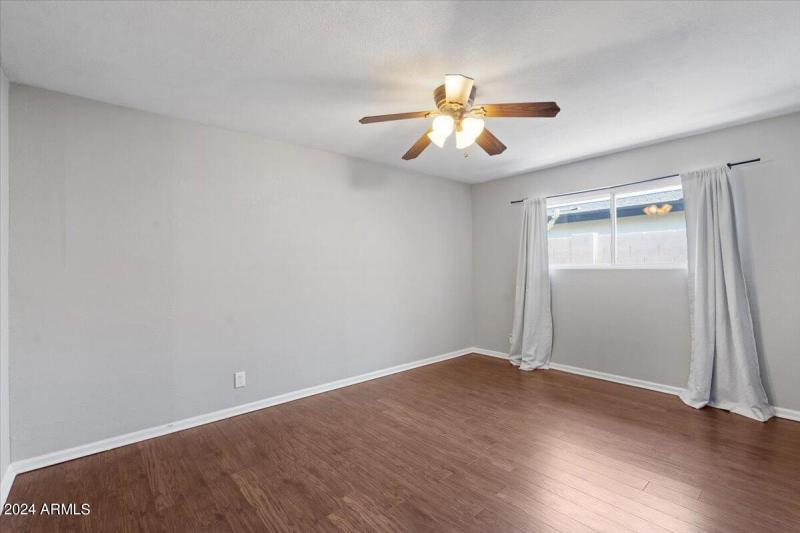 10-Primary Bedroom