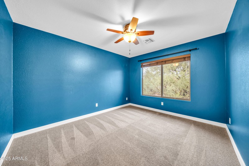 3546 W Webster Ct-37