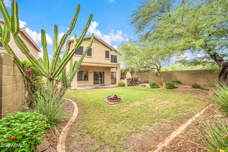 3546 W Webster Ct-44