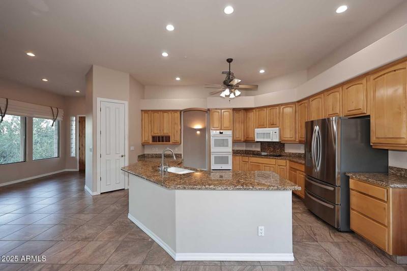 Kitchen-Island