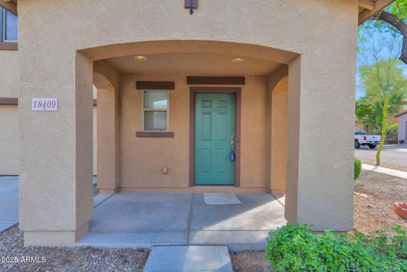 4-web-or-mls-P1303952