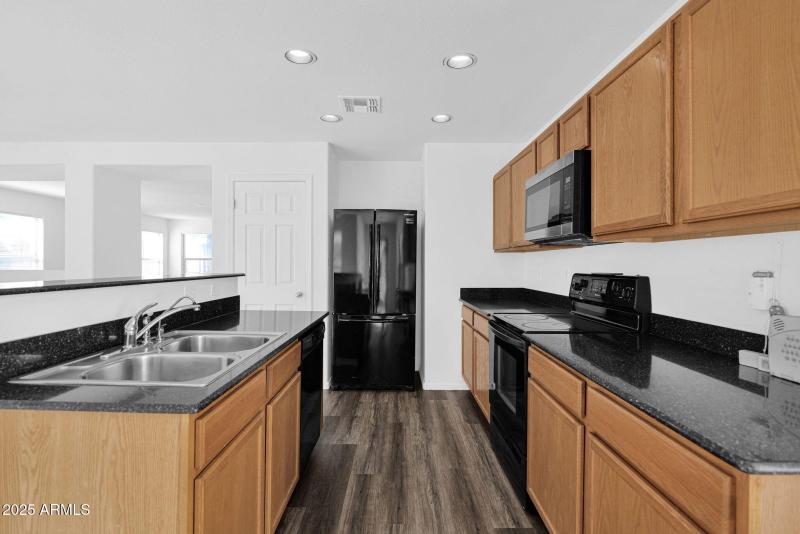 14-web-or-mls-P1303970