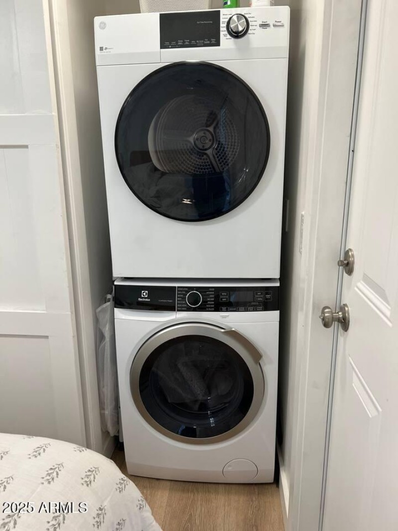 88110996-b3dd-4ed3-b3e1-4d2e03500d9f