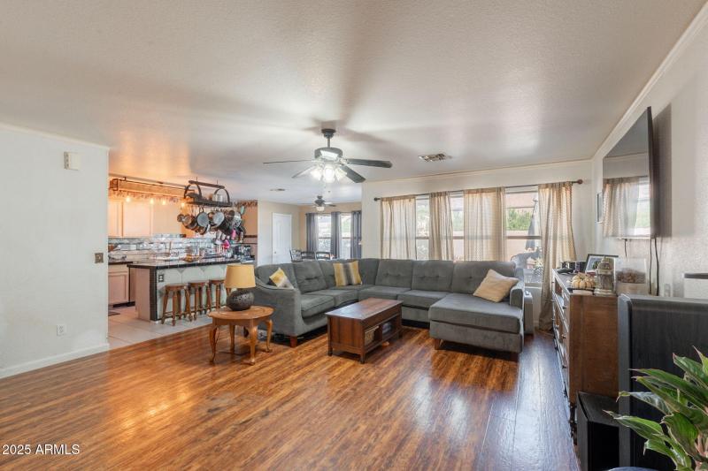 12-web-or-mls-Martingale-12