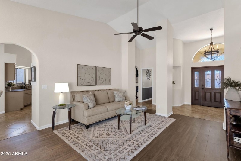 011_Living Room