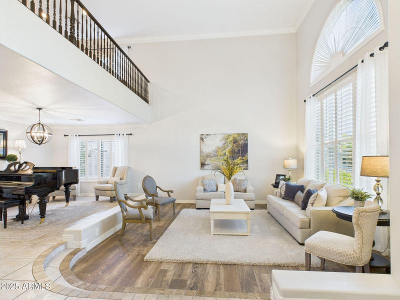 FORMAL LIVING PRIMARY