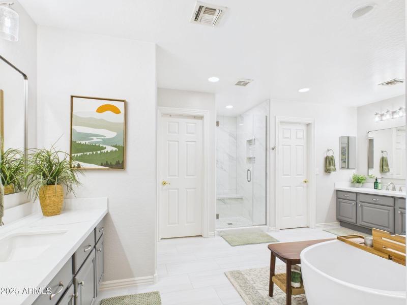 OWNERS BATHROOM