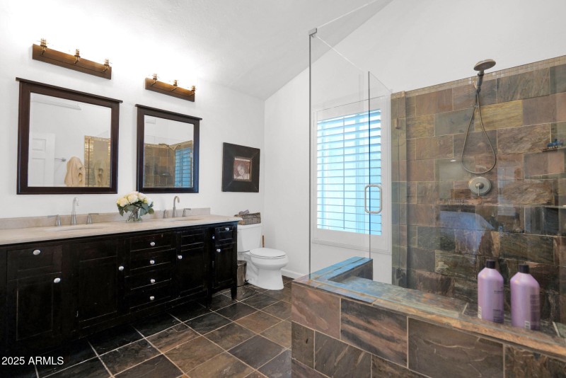 35-web-or-mls-P1304206