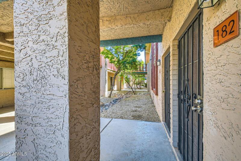 4354 N 82Nd St 182 - Web Quality - 004 -