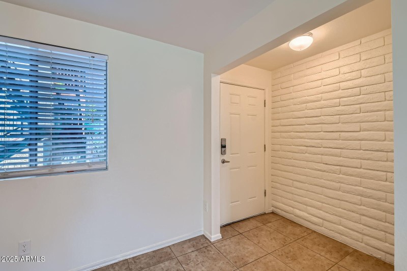 4354 N 82Nd St 182 - Web Quality - 005 -
