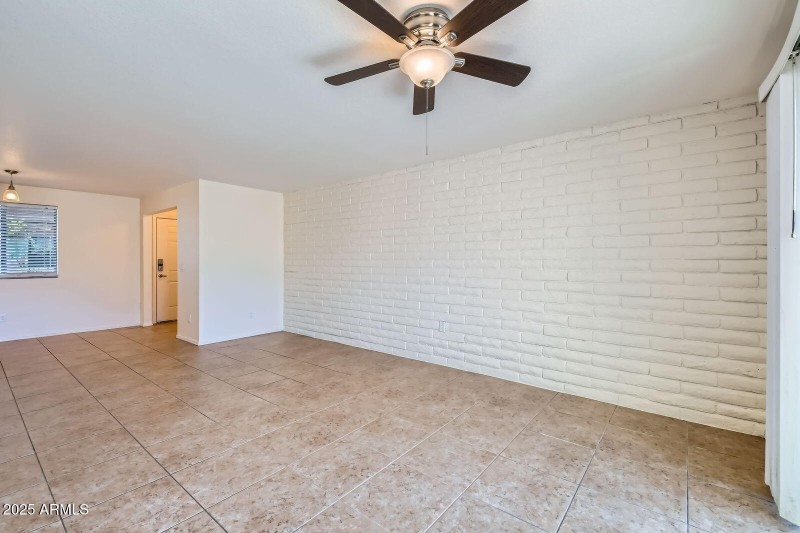4354 N 82Nd St 182 - Web Quality - 009 -