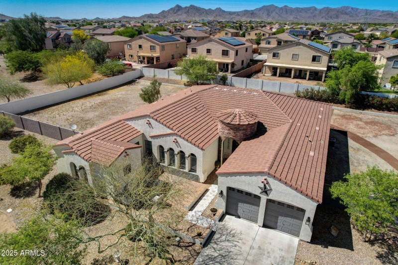 59-web-or-mls-W Durango St-057