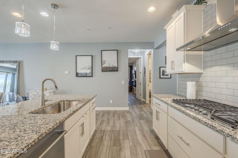 16-web-or-mls-Roy Rogers-16