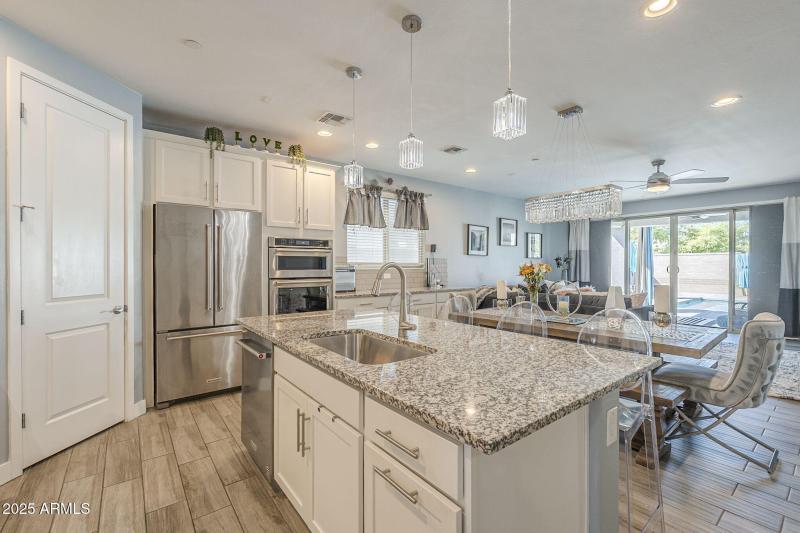 17-web-or-mls-Roy Rogers-17