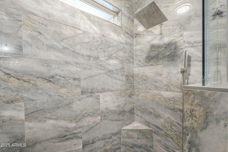 25-web-or-mls-Roy Rogers-25