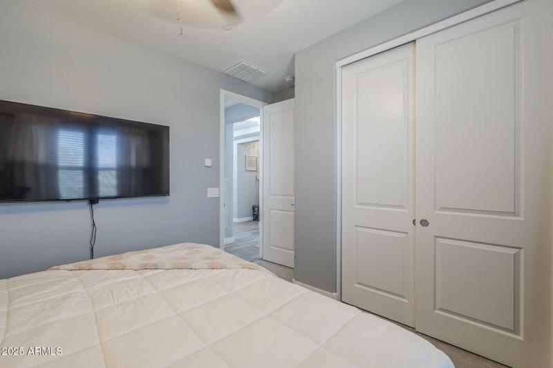 32-web-or-mls-Roy Rogers-32