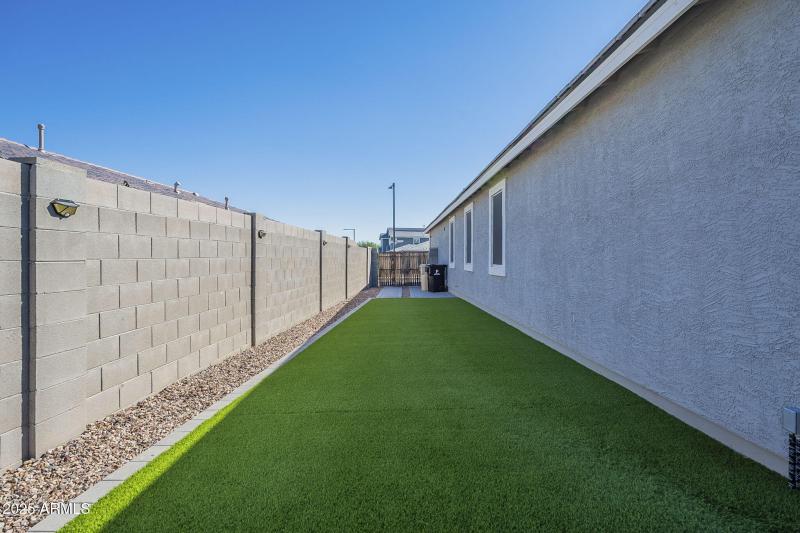 53-web-or-mls-Roy Rogers-53