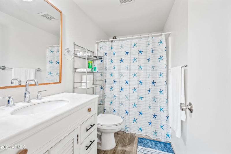 Primary bath