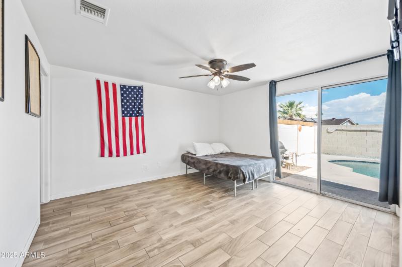 Primary suite