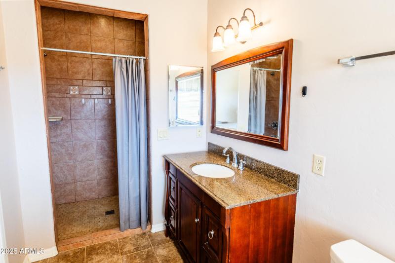 822 W Dust Storm Rd.