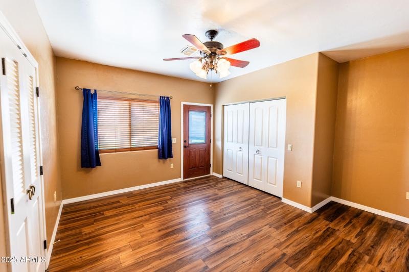 822 W Dust Storm Rd.