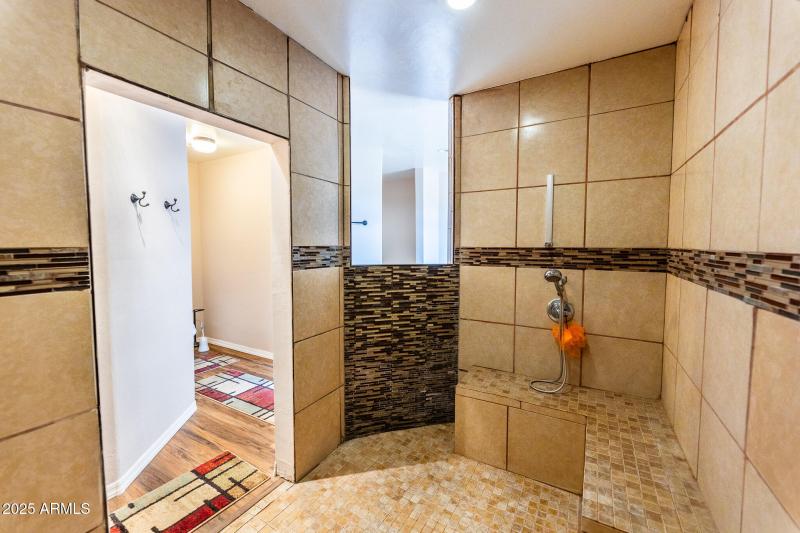 822 W Dust Storm Rd.