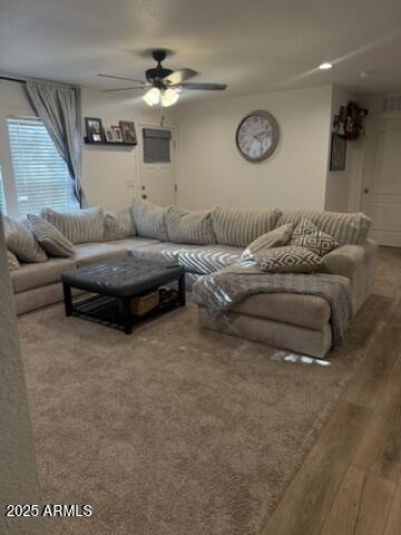 ACF6D621-F6C3-4F3A-B325-228AE63190AD_4_5