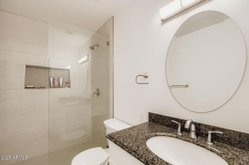 4730 N 76th Pl - Web Quality - 009 - 12